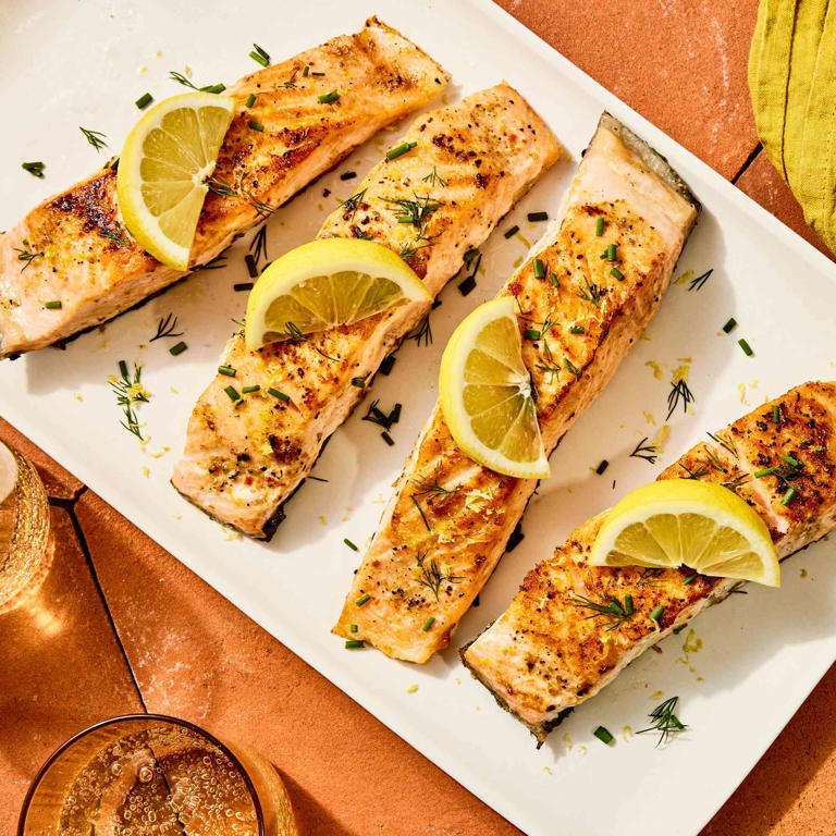 The 8 Best Foods to Eat If You Have IBS, by a Dietitian