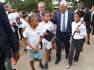 Costa recebido numa escola em Luanda onde alunos são "fãs" de Marcelo