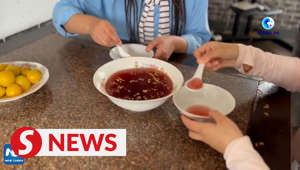 During the “Mangzhong" or "Grain in Ear," which is the 9th solar term that falls on June 6 this year, the residents of Daijing Village in Shanghai demonstrate how they make their favourite summer drink, namely the plum drink.WATCH MORE: https://thestartv.com/c/newsSUBSCRIBE: https://cutt.ly/TheStarLIKE: https://fb.com/TheStarOnline