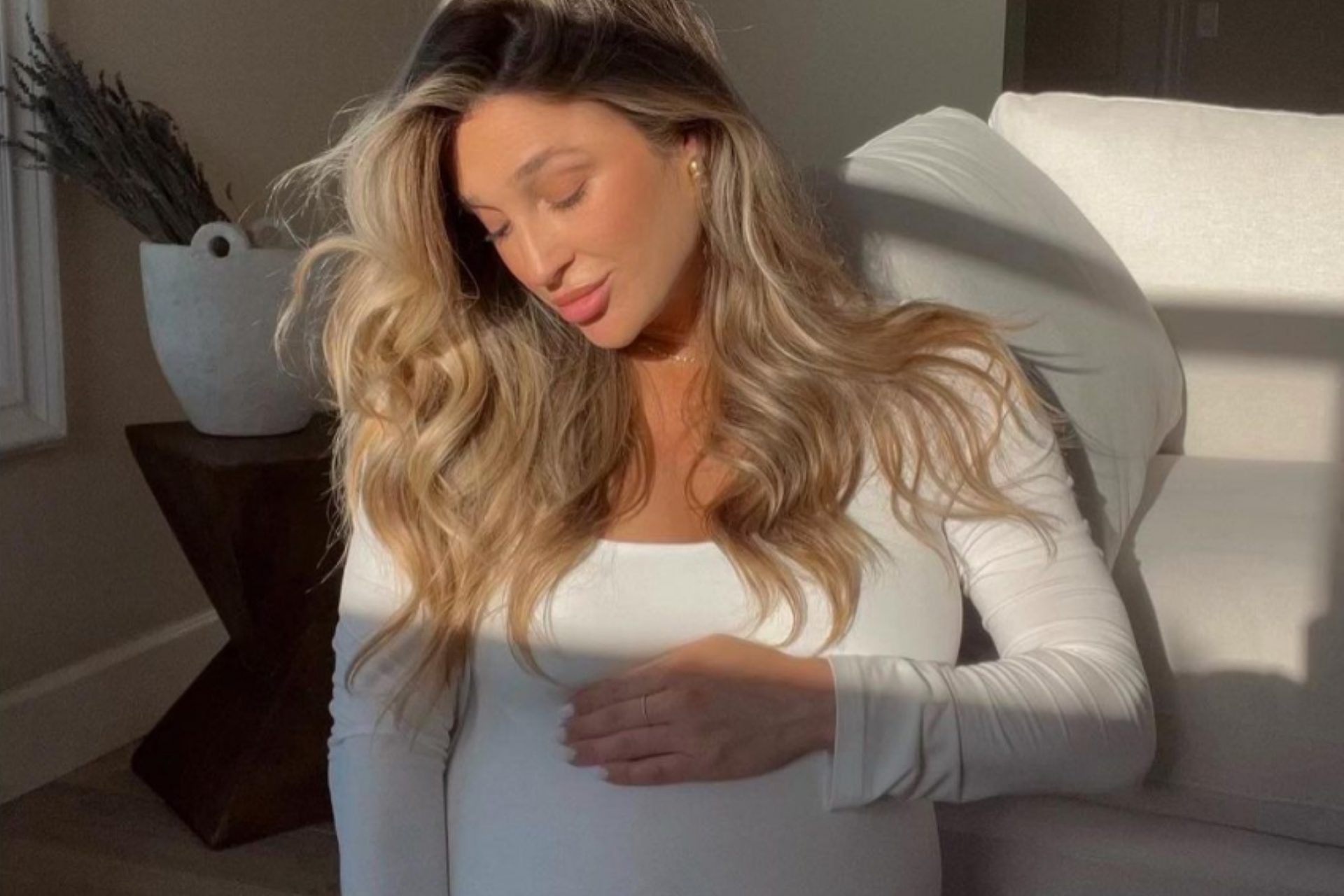 Influencer Jackie Miller Wakes Up From One-month Coma