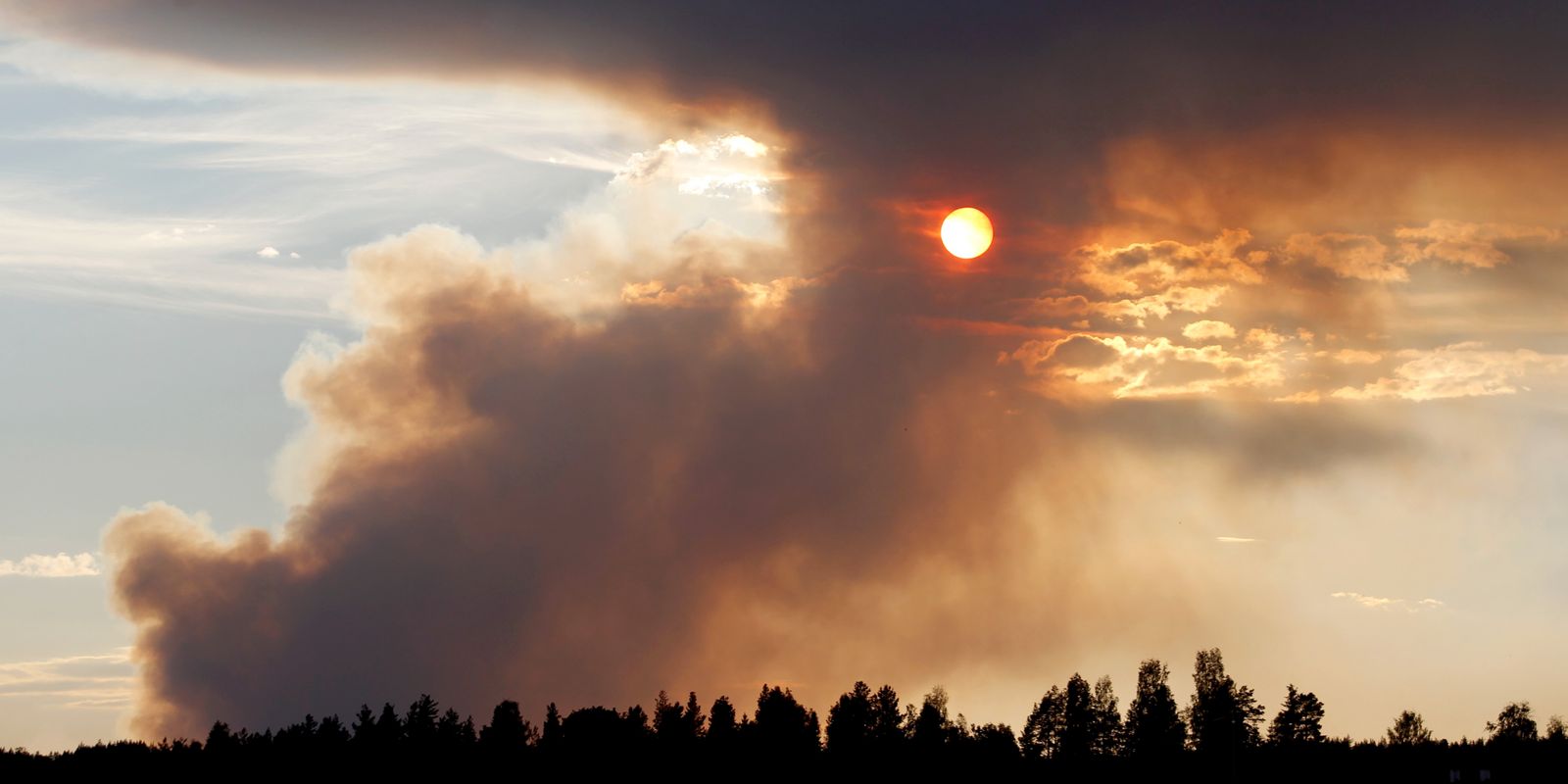 ”extrem risk för skogsbrand – väntas bli värre”