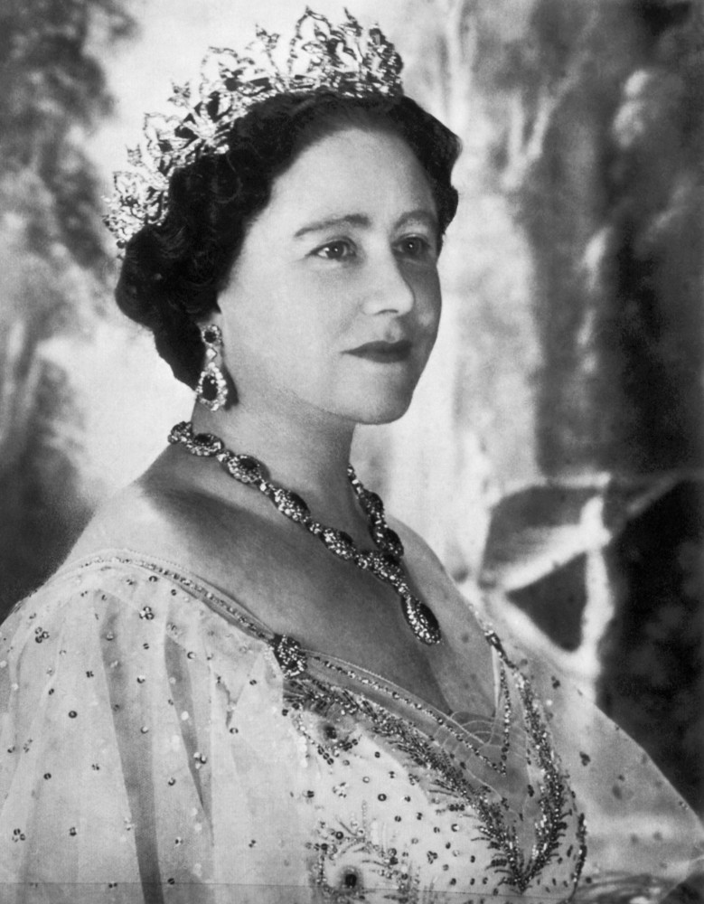 <p>In diesem Fall würde Camilla denselben Titel tragen wie die verstorbene Königinmutter, die Ehefrau von George VI. und Mutter von Königin Elisabeth II.</p><p>Sie können auch mögen:<a href="https://de.starsinsider.com/n/383917?utm_source=msn.com&utm_medium=display&utm_campaign=referral_description&utm_content=552805"> Die einflussreichsten Regisseure der Welt und ihre Meisterwerke</a></p>