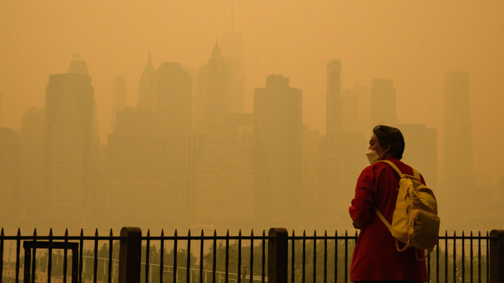 in pictures: canada wildfires shroud new york in apocalyptic smog
