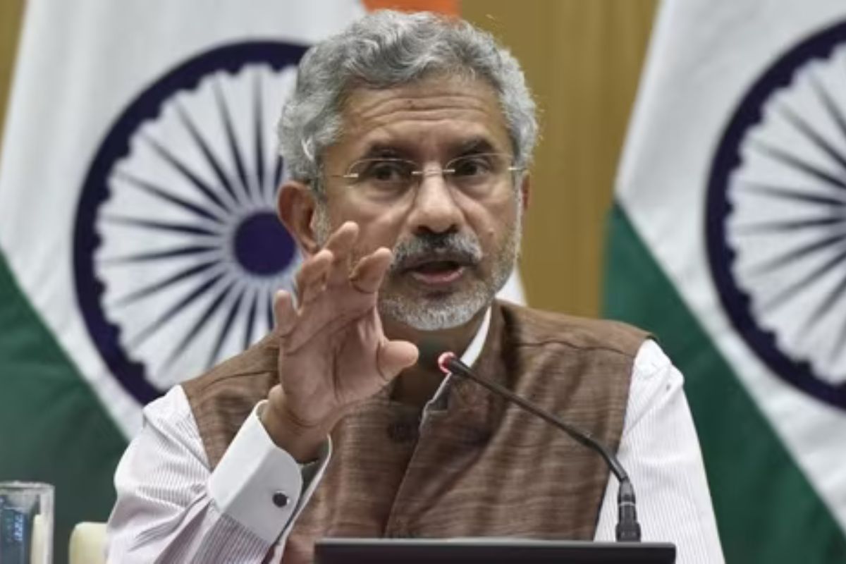 dr jaishankar calls for early review of trade in good accord with asean
