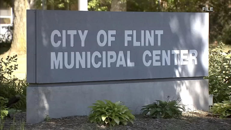 Flint mayor proposes summer job training program for teens