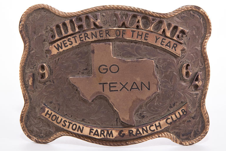 10 Valuable Vintage Belt Buckles & Tips to Spot Fashion Treasure