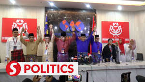 Umno president Datuk Seri Dr Ahmad Zahid Hamidi told reporters at the end of the party’s general assembly on Saturday that the party had embarked on the process of strengthening its party members by having retreats. He also revealed that the party had yet to receive any appeals filed by sacked members and that the party is only studying appeals made by those who had been suspended from Umno to return to the party.WATCH MORE: https://thestartv.com/c/newsSUBSCRIBE: https://cutt.ly/TheStarLIKE: https://fb.com/TheStarOnline
