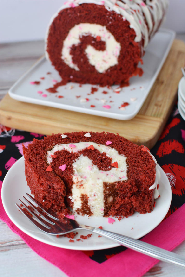 This Red Velvet Cake Roll is Easy to Make!