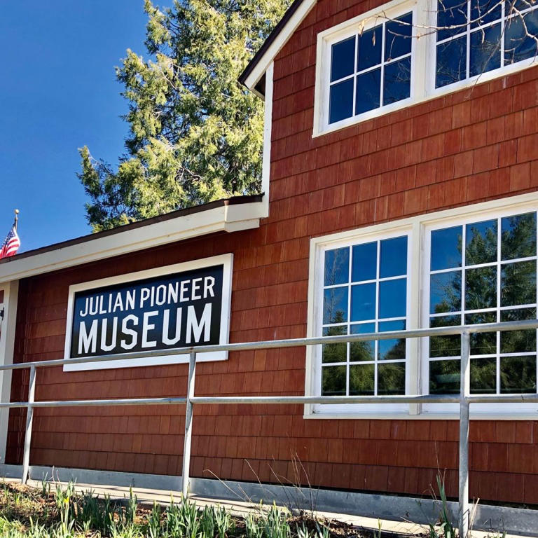 Julian is a charming town with exciting things to do. Visiting and wondering what to do? These are the top things to do in Julian, California
