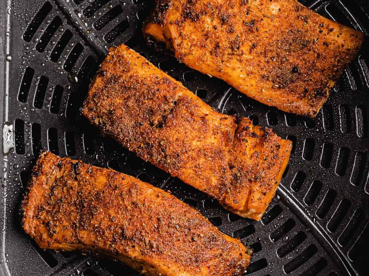<p>If you need a quick and delicious way to cook salmon, try this air fryer salmon recipe! It comes together in less than 10 minutes and has become one of my go-to dinners paired with some veggies.</p> <p><strong>GET THE RECIPE: <a href="https://lowcarbafrica.com/air-fryer-salmon-recipe" rel="noreferrer noopener">Air Fryer Salmon Recipe </a></strong></p>