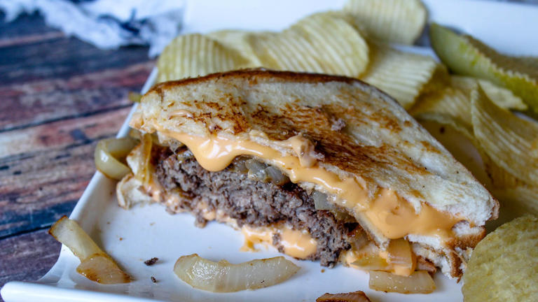 Two Words Describe This Recipe - Grilled Grilled Cheese Burgers With ...