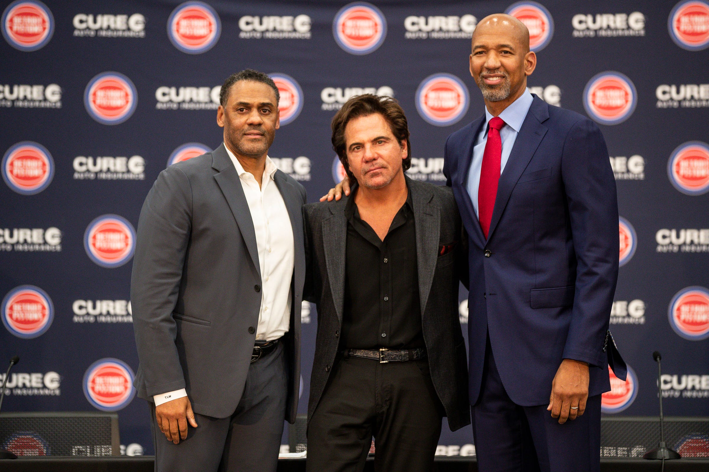 Tom Gores facing new test with Detroit Pistons misfortune 20 games into season