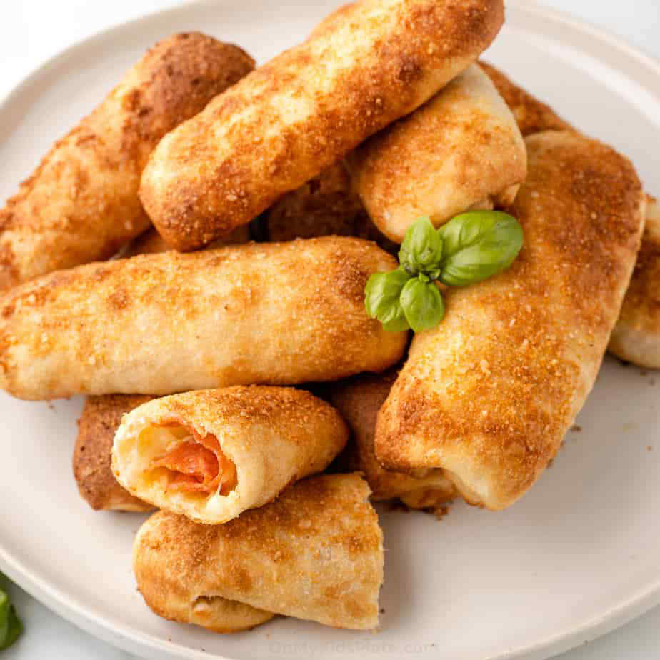 Easy Homemade Pepperoni Rolls Easy Homemade Pepperoni Rolls