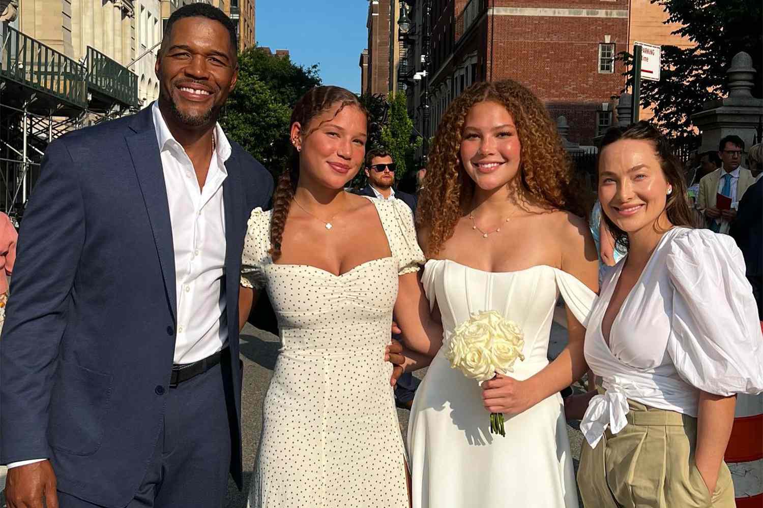 Heartwarming Photos Of Proud Dad Michael Strahan With His 4 Kids