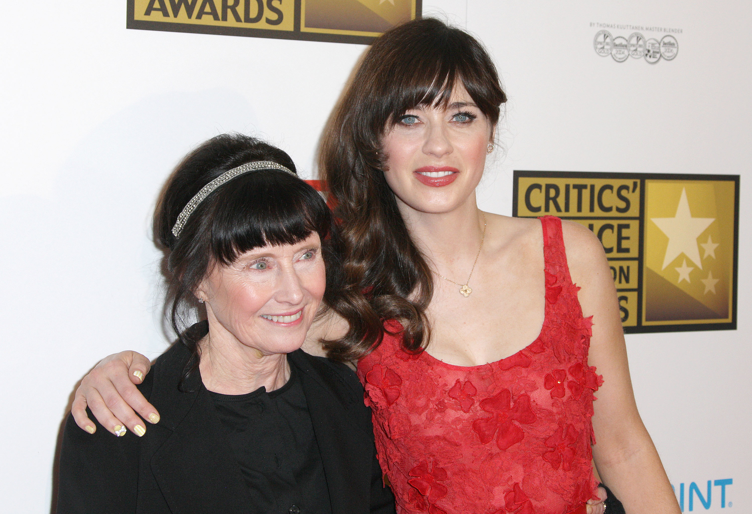 <p>We know sisters Emily (<em>Bones</em>) and Zooey (<em>New Girl, 500 Days of Summer</em>), but these successful acting sisters grew up in the business. Their father, Caleb, is a well-respected cinematographer and director, while their mom, Mary Jo, is probably best known for her role as John Glenn's shy, <a href="https://www.youtube.com/watch?v=YnjctxFyFLU">soft-spoken wife in <em>The Right Stuff </em>(1983)</a>.</p><p><a href='https://www.msn.com/en-us/community/channel/vid-cj9pqbr0vn9in2b6ddcd8sfgpfq6x6utp44fssrv6mc2gtybw0us'>Follow us on MSN to see more of our exclusive entertainment content.</a></p>