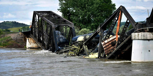 Bridge collapses in Montana, sending freight train carrying hazardous materials into Yellowstone River