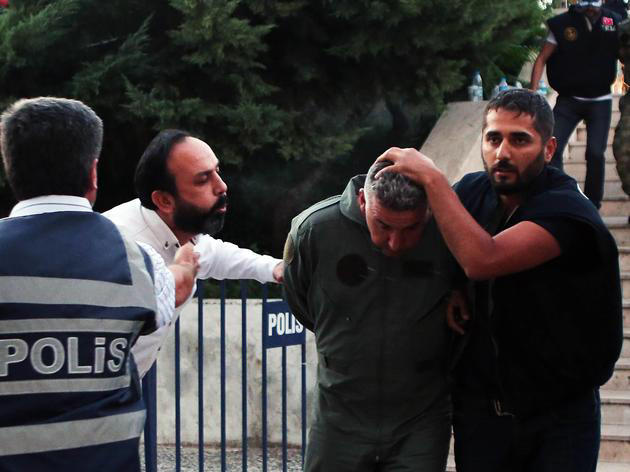 Menschenrechtsexperten legen eine Zunahme von Folter in türkischen Gefängnissen offen. 