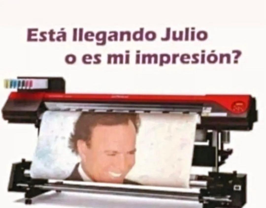 Los memes de Julio Iglesias