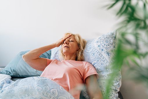 los superalimentos que ayudan a aliviar los síntomas de la menopausia, según un experto