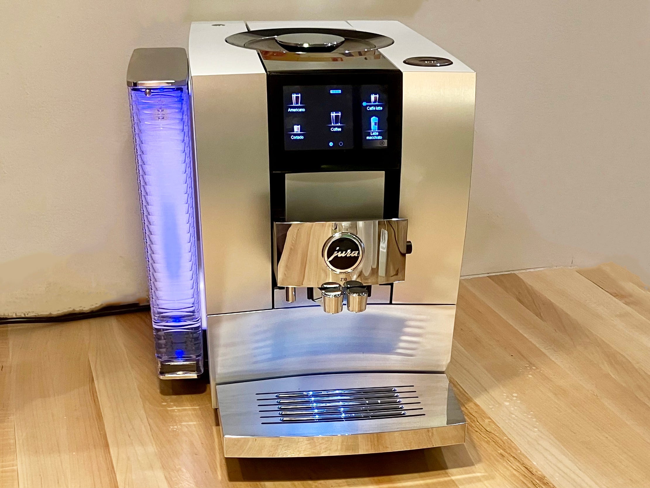Jura Z10 Espresso Machine review The first automatic machine to win us