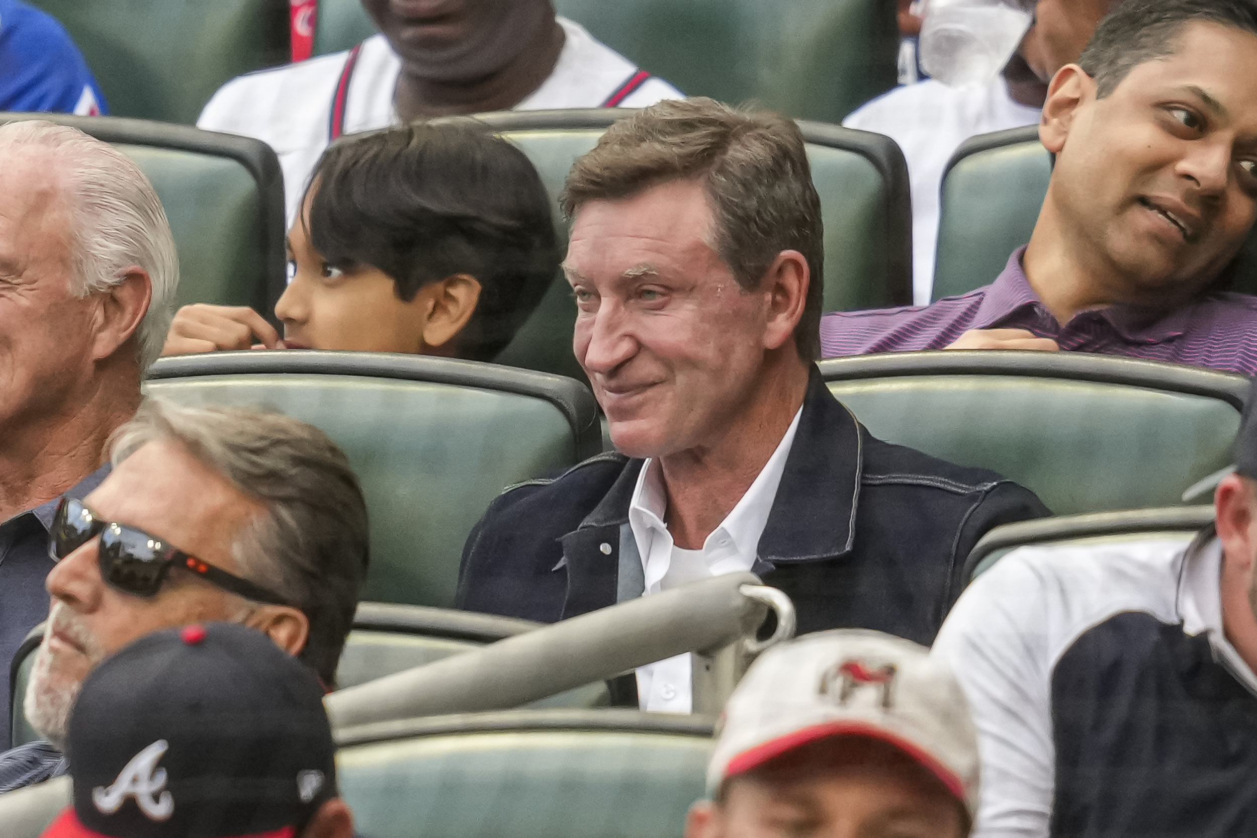 Wayne Gretzky opens up on his new role in Oilers front office