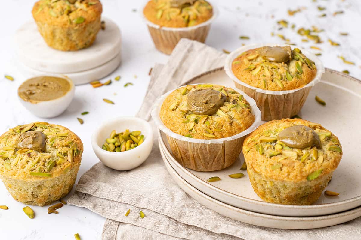 <p>If you like pistachios, you will love these delicious bakery-style <strong><a href="https://www.spatuladesserts.com/pistachio-muffins/">Pistachio muffins</a></strong>! This easy muffin recipe uses 100% natural ingredients and combines oil and butter to make the most flavorful, moist, and fluffy muffins, they are then topped with homemade pistachio butter. Pistachio muffins without pudding or artificial flavors and color!</p> <p><strong>Go to the recipe: <a href="https://www.spatuladesserts.com/pistachio-muffins/">Pistachio muffins</a></strong></p>