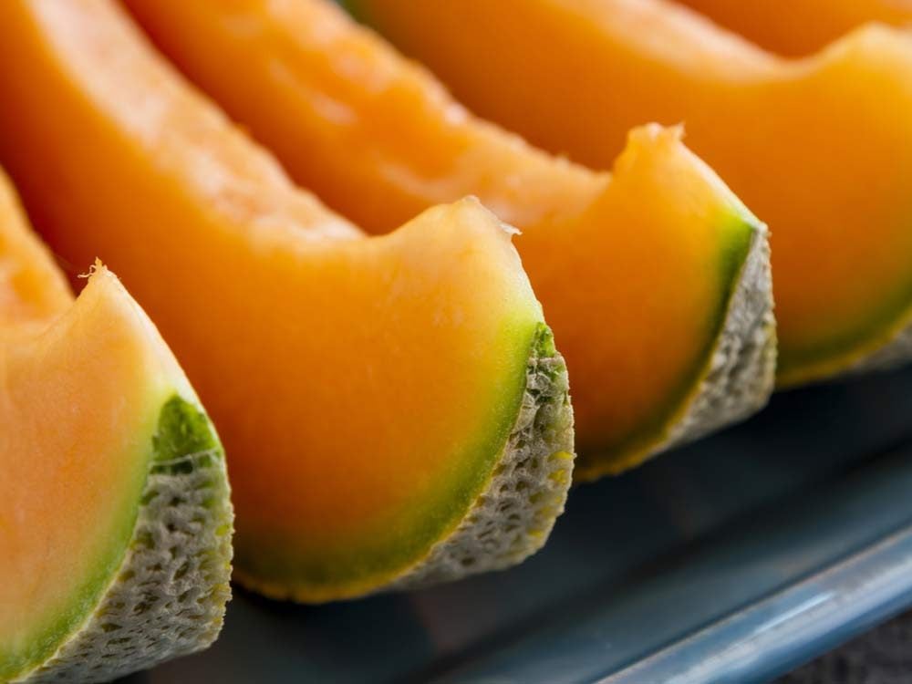 7 Healthy Reasons to Eat More Cantaloupe This Summer
