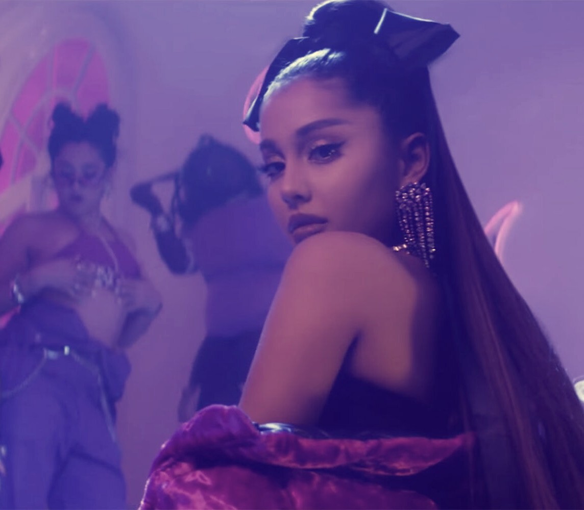 Ariana grande 7 rings