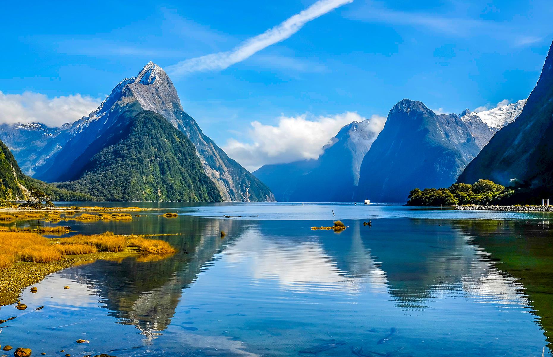 <p>Milford and Doubtful Sounds are among New Zealand's most beautiful stretches of water and paddling is the ideal way to see South Island's fjords close up. Hire a kayak and go out solo or join an organized overnight trip to camp out.</p>