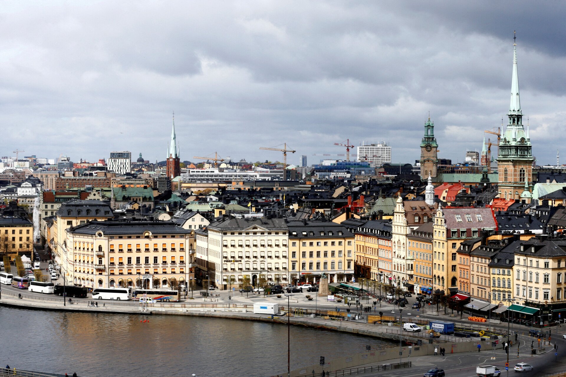 σουηδία: καταβαραθρώνεται ο κλάδος της κατασκευής κατοικιών