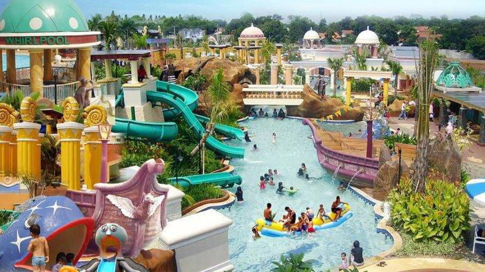 Marcopolo Water Adventure adalah Salah satu tempat wisata air di Bogor yang merupakan waterpark terbesar dengan konsep yang dibuat mirip Mediterania.