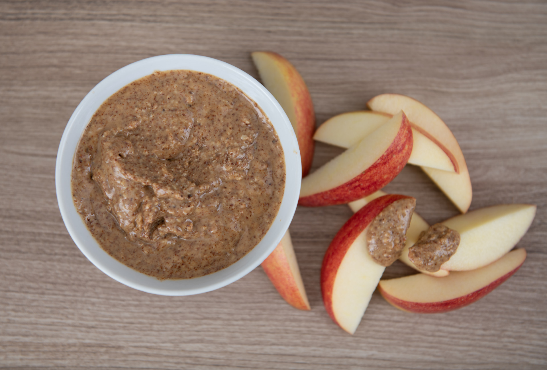 Upgrade the simple, durable fruit to a decadent treat with cinnamon and almond butter.<p><a href="https://www.msn.com/en-us/community/channel/vid-7xx8mnucu55yw63we9va2gwr7uihbxwc68fxqp25x6tg4ftibpra?cvid=94631541bc0f4f89bfd59158d696ad7e">Follow us and access great exclusive content every day</a></p>