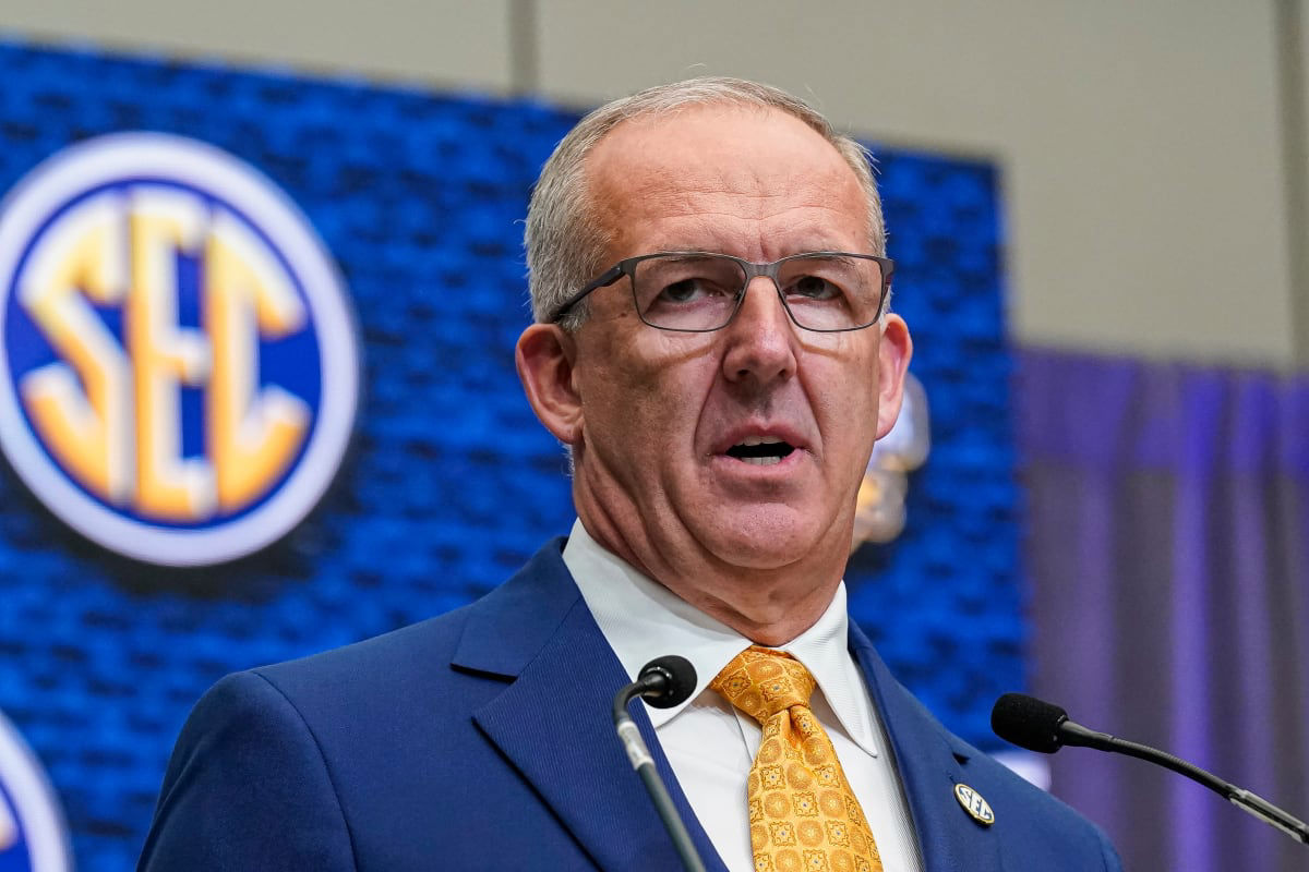 SEC commissioner Greg Sankey discusses the elimination of divisions in