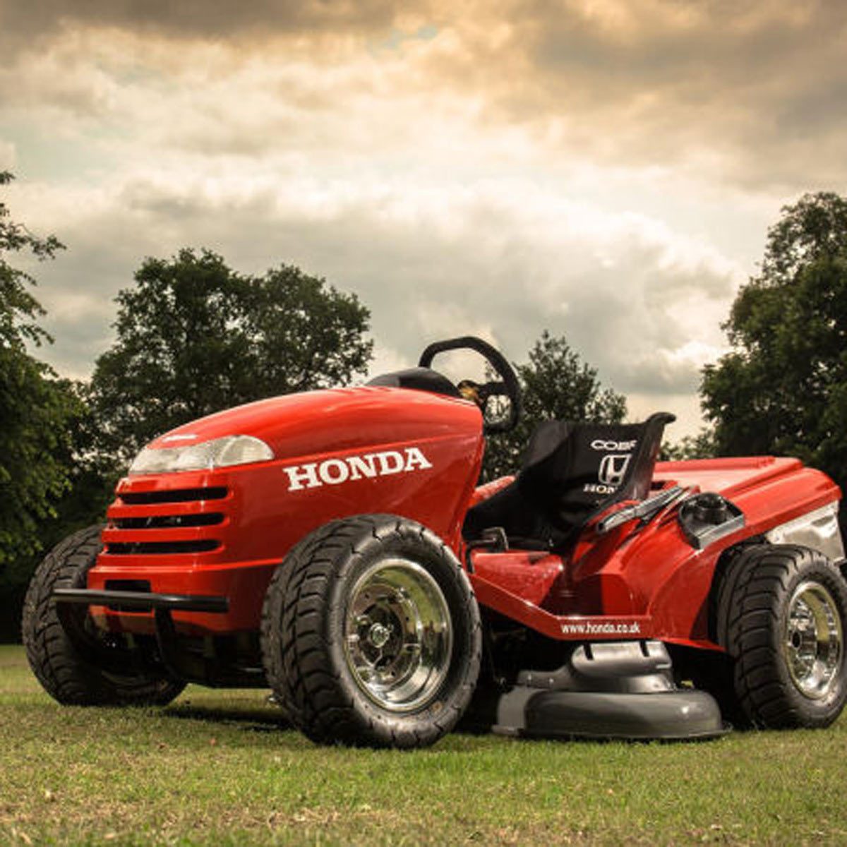 12 TrickedOut Lawn Mowers You Need to See