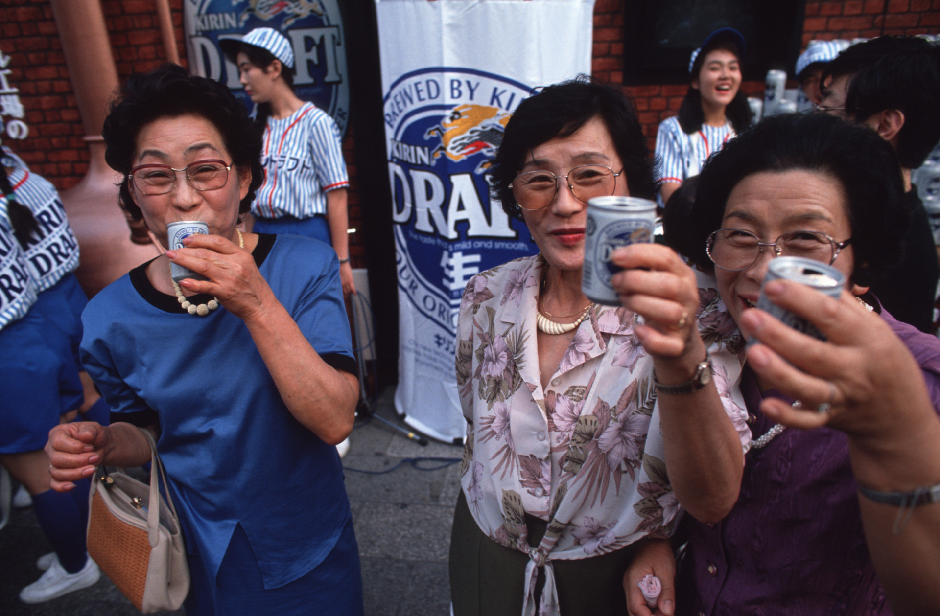 <p>Au Japon, vous pouvez ouvrir une bière et la boire dans la rue, à tout moment et en tout lieu.</p>