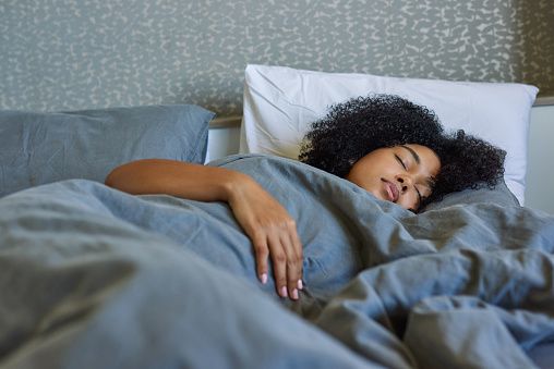 adiós a los problemas para dormir, inteligencia artificial da 5 trucos para conciliar el sueño
