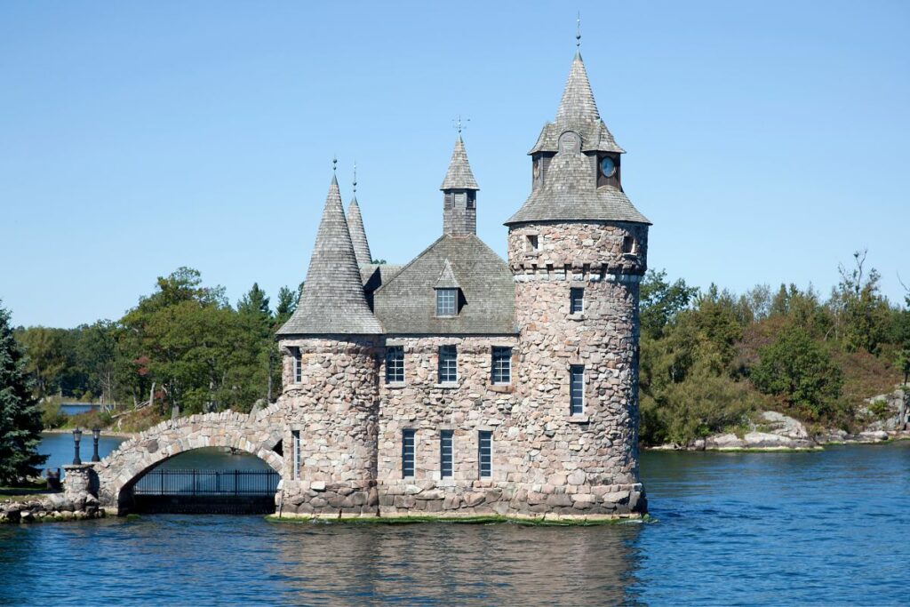 <p>Love the Coronation? Can't get enough of the Royals but you're on the left side of the pond. We have a solution for you. Here are the <a href="https://www.colemanconcierge.com/best-castles-in-america/" rel="noopener">25 best castles in America</a> you can visit this weekend!</p>