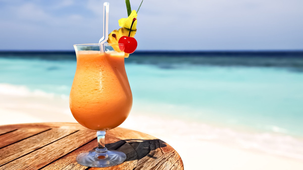 tourist dies drinking 21 cocktails