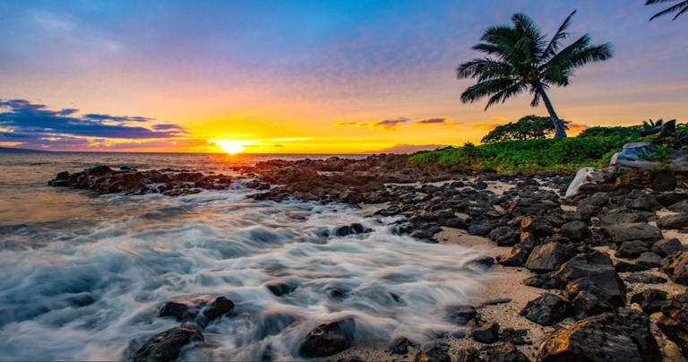 Catch The Sun: 10 Perfect Spots to Watch The Maui Sunset