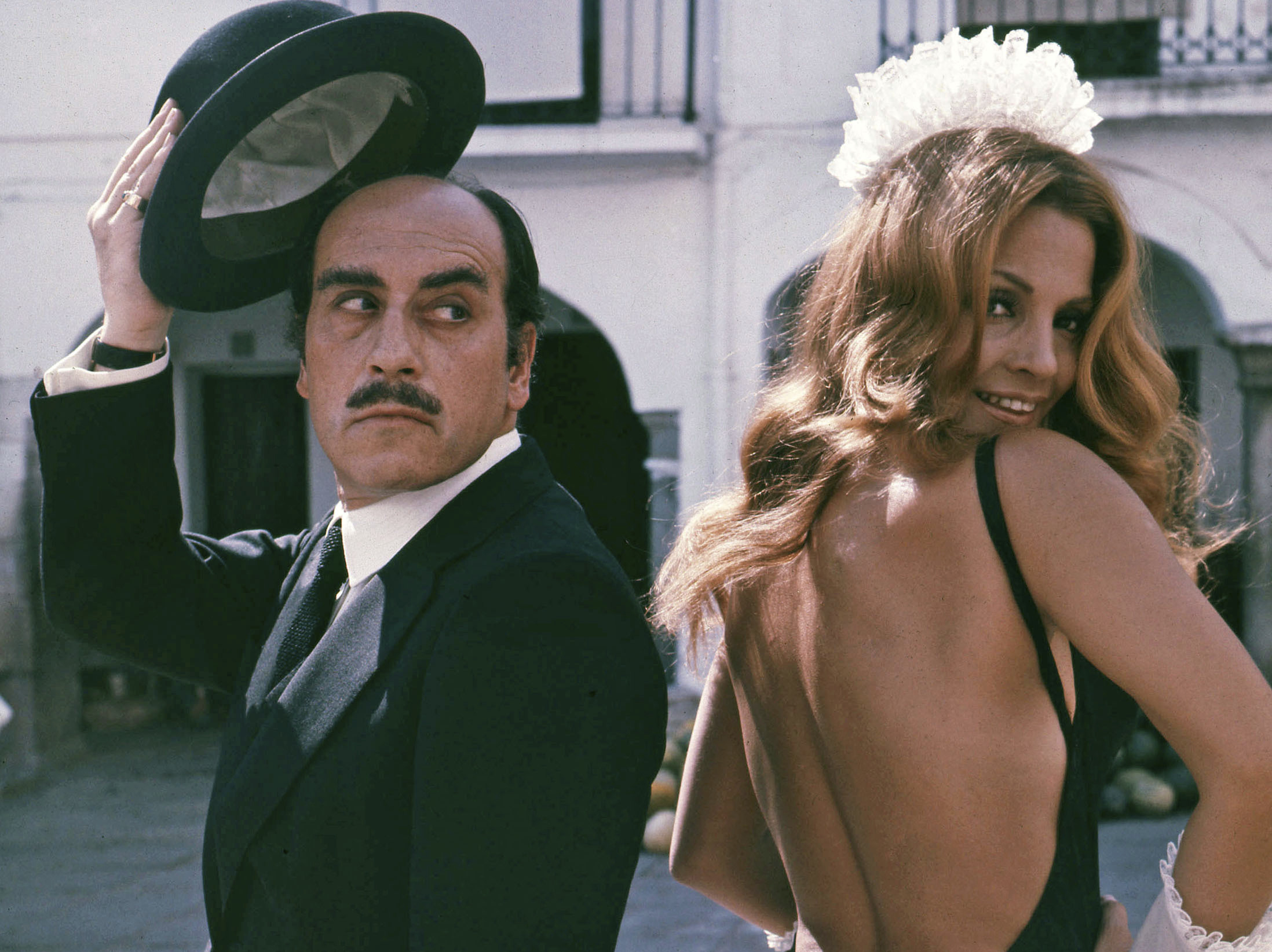 Ms. Sevilla and José Luis López Vázquez filming “La cera virgen,” a 1972 musical comedy shot in Zafra, Spain.