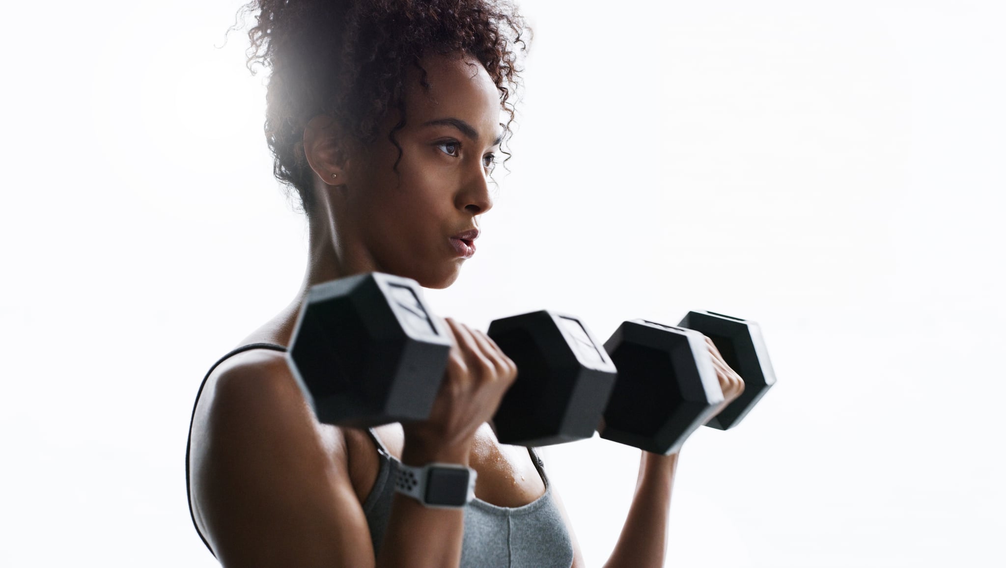 <p>If you don't want to spend hours at the gym doing cardio and strength training, try this <a href="https://www.popsugar.com/fitness/20-Minute-CrossFit-Workout-45174645" class="ga-track">20-minute CrossFit HIIT workout</a>, which features a combo of both.</p> <p><strong>Equipment needed:</strong> A set of medium-weight dumbbells (six to 20 pounds), a stationary bike or fan bike, and a rower.</p>