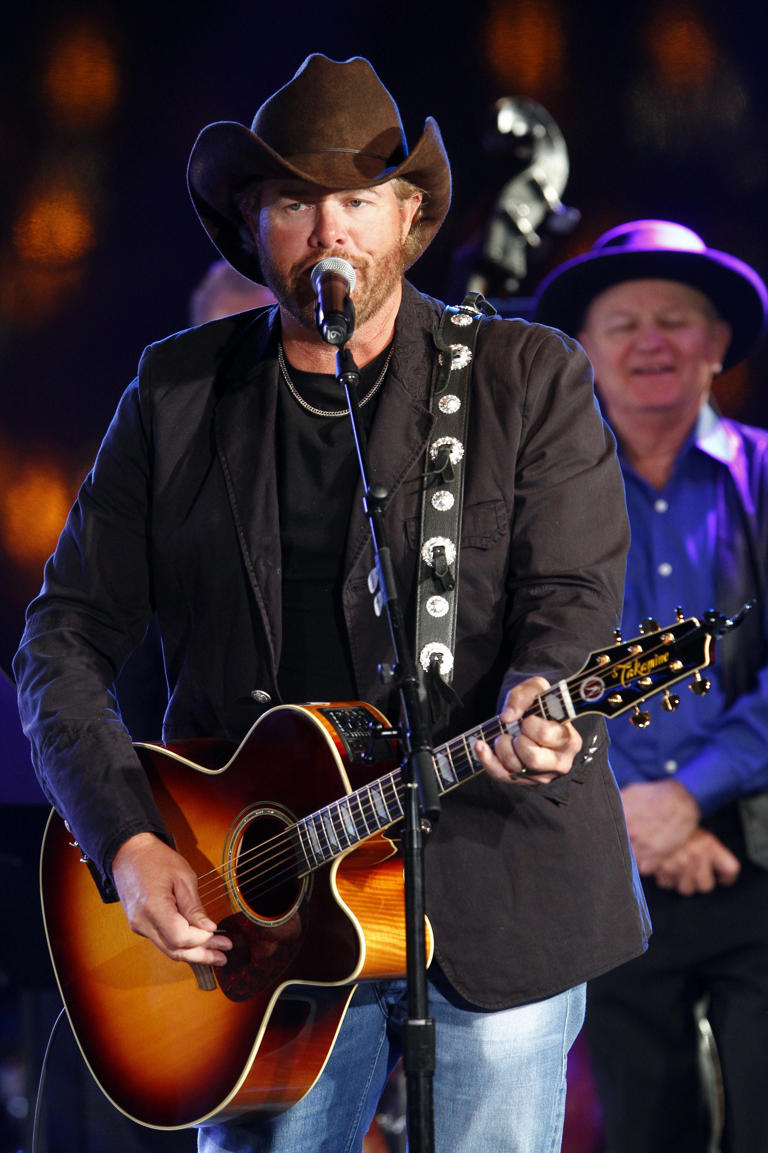 Timeline: A look at Toby Keith's storied life from Oklahoma oil fields ...