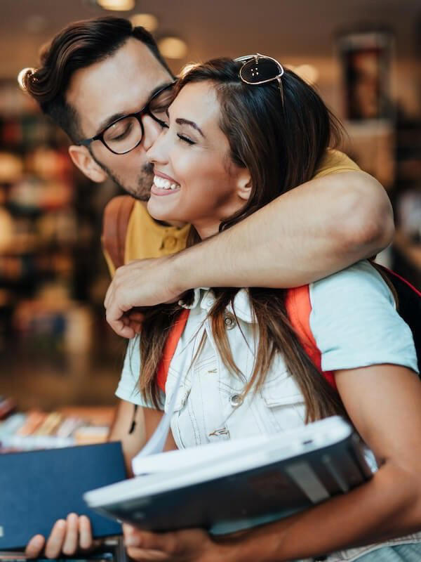 43 Cheap Date Ideas To Create Memories On A Budget