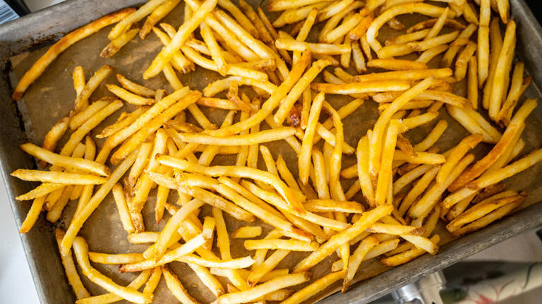 Baked Wingstop-Style Fries