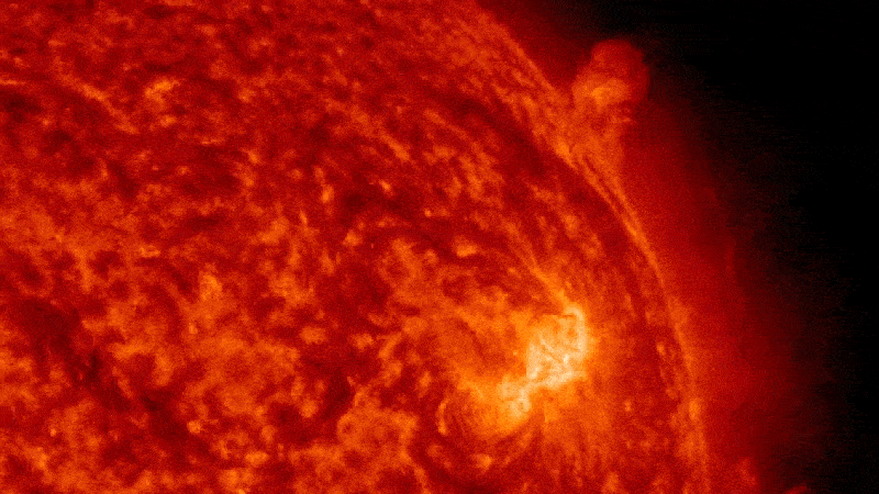 Une surpuissante éruption solaire de classe X vient de frapper la Terre