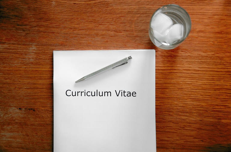 Free South African CV templates and tips on how to write them
