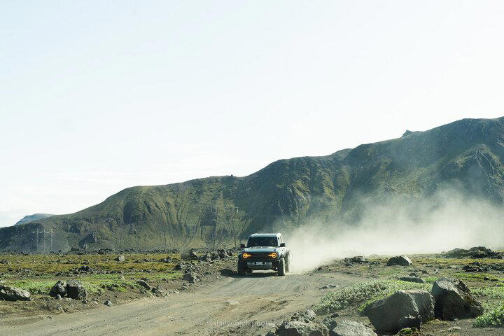 [2023 冰島自助] 夏季高地彩色火山健行 — Landmannalaugar 自駕交通、路況、周邊景點推薦 - 圖片 13