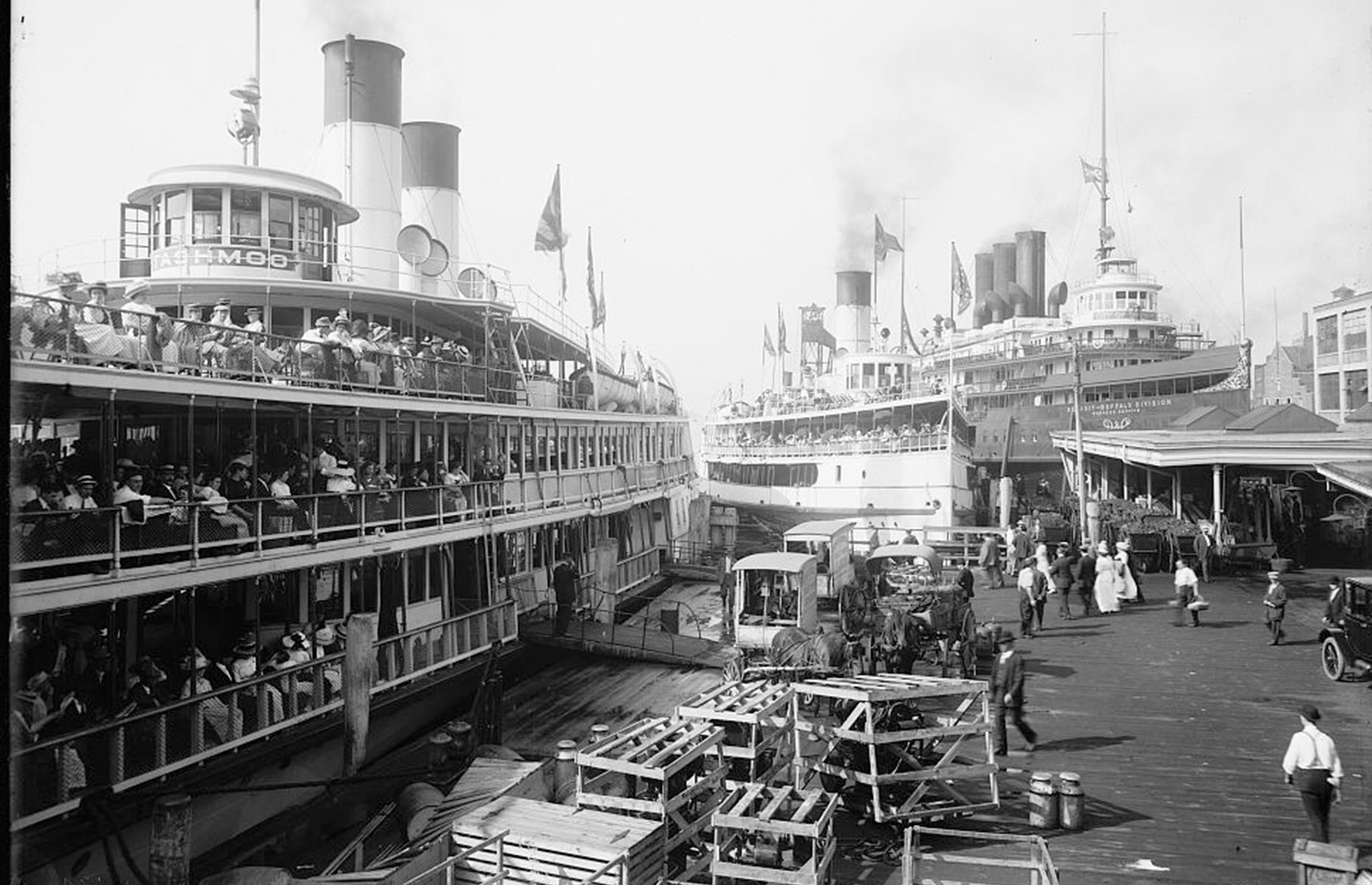 <p>At the turn of the century, there was still a frisson around cruising and large, buzzy crowds would often gather to see off the ships. This nostalgic photograph was snapped between 1900 and 1915, and shows large steam boats leaving from the White Star Line dock in Detroit, Michigan. Well-dressed passengers fill the ships' upper and lower decks too.</p>  <p><strong><a href="http://www.loveexploring.com/galleries/67628/where-planes-trains-cruise-ships-and-automobiles-go-to-die?page=1">Discover where planes, trains, cruise ships and cars go to di</a></strong><a href="http://www.loveexploring.com/galleries/67628/where-planes-trains-cruise-ships-and-automobiles-go-to-die?page=1"><strong>e</strong></a></p>