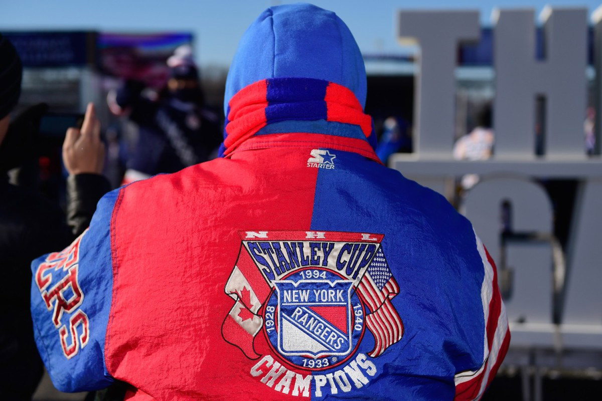 How Starter Jackets Reinvented Selling Sports Apparel