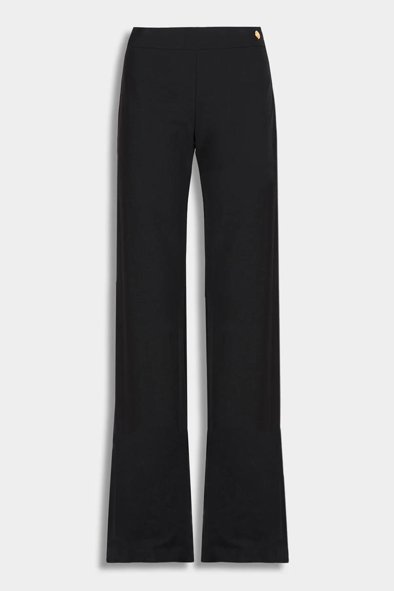 These High-Waisted Pants Have the Most Flattering Silhouettes